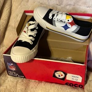 Pittsburgh Stealers youth low too canvas shoes